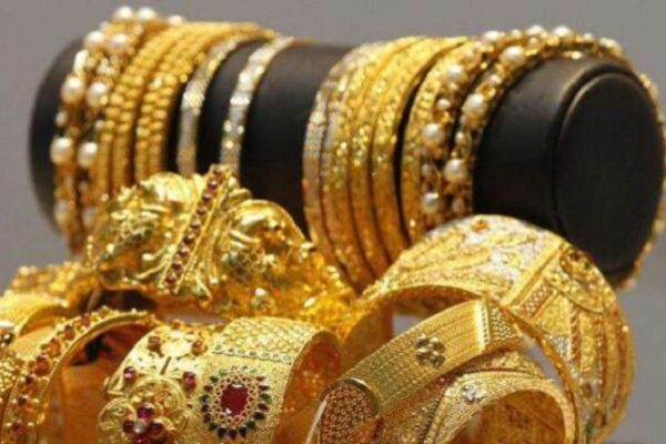 Gold rates in Pakistan see substantial decline