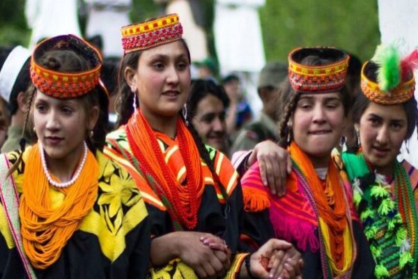 YouTubers barred from interviewing Kalash people